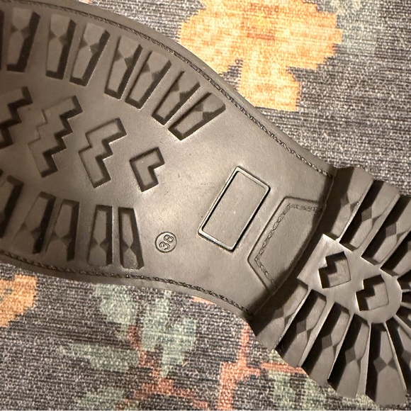 anthropologie zip up lug sole moto ankle boots - Picture 7 of 7